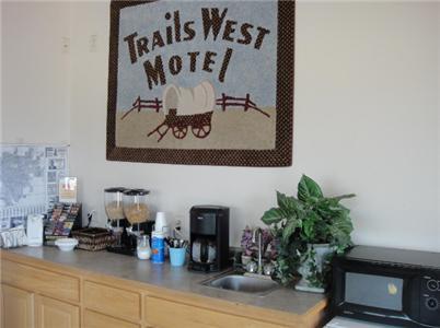 Trails West Motel South Hutchinson Exteriör bild